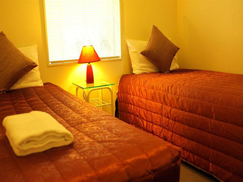 Birchwood Spa Motel Роторуа Екстериор снимка