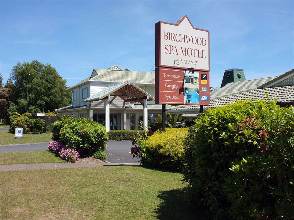 Birchwood Spa Motel Роторуа Екстериор снимка