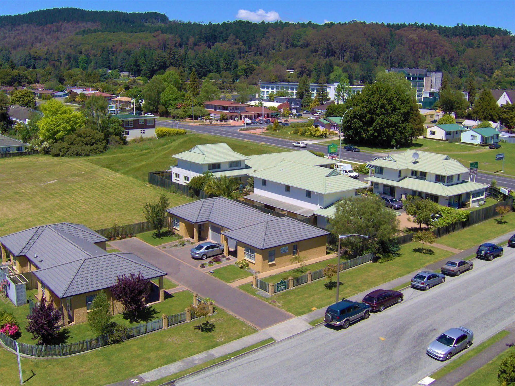 Birchwood Spa Motel Роторуа Екстериор снимка