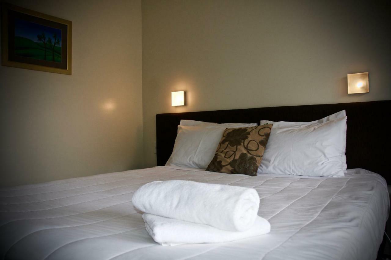 Birchwood Spa Motel Роторуа Екстериор снимка
